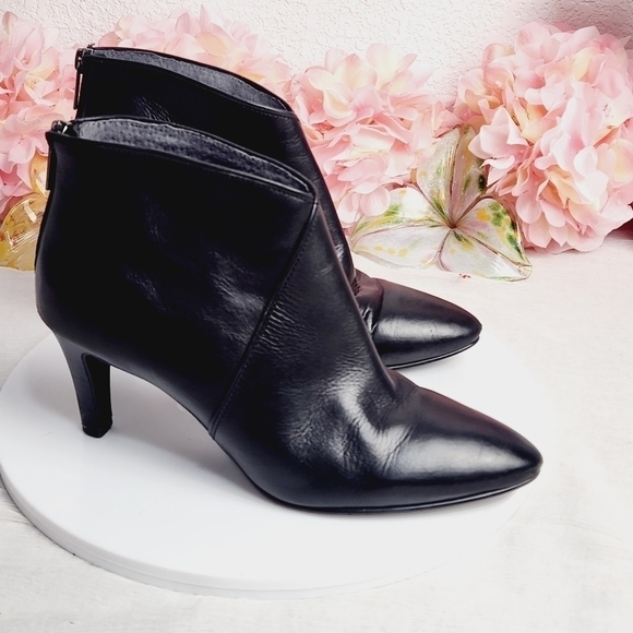 SEYCHELLES Black Leather Ankle Small Heel Boots Size 7M - Picture 8 of 11